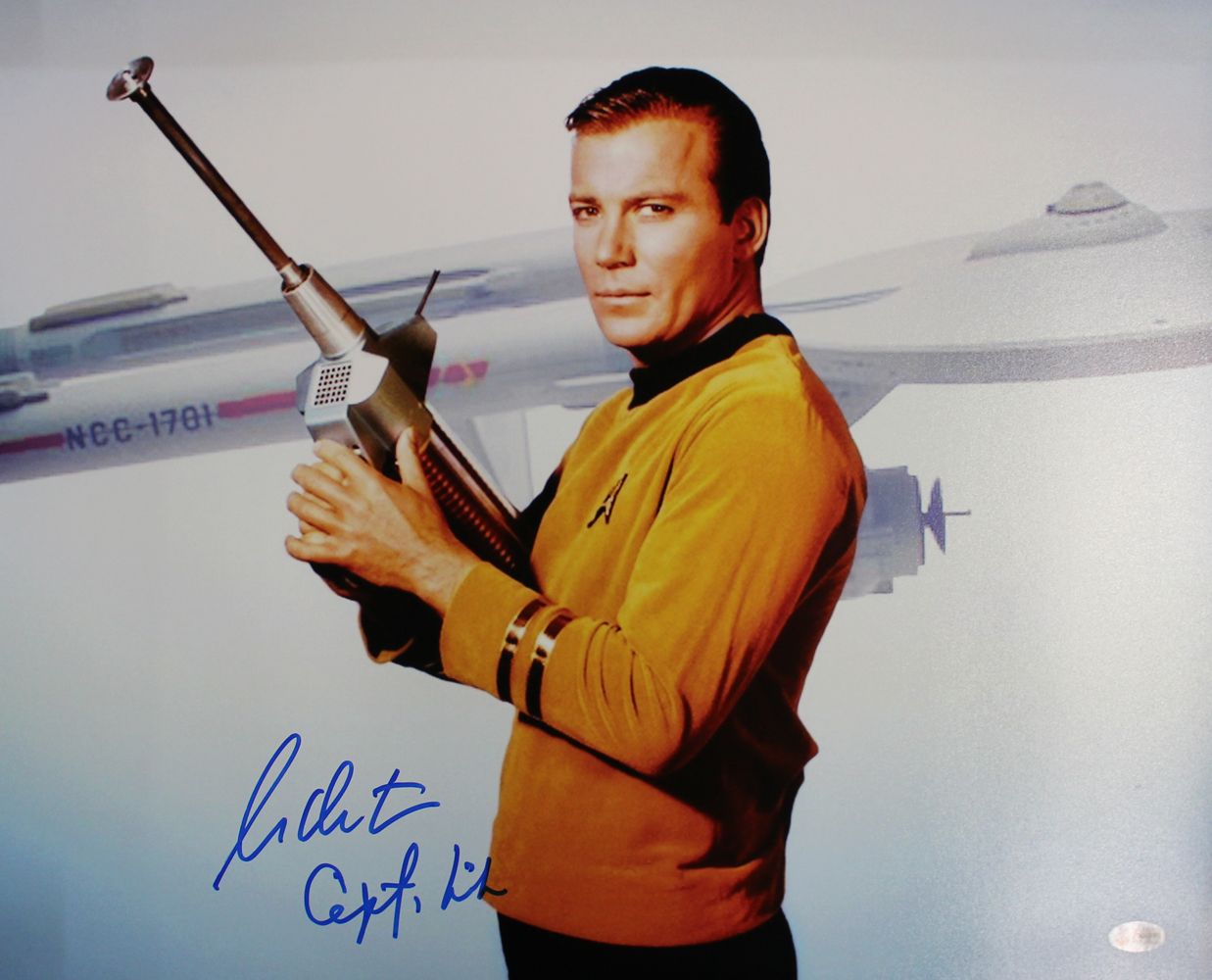 William Shatner Autographed Star Trek 16x20 Photo Capt Kirk BAS
