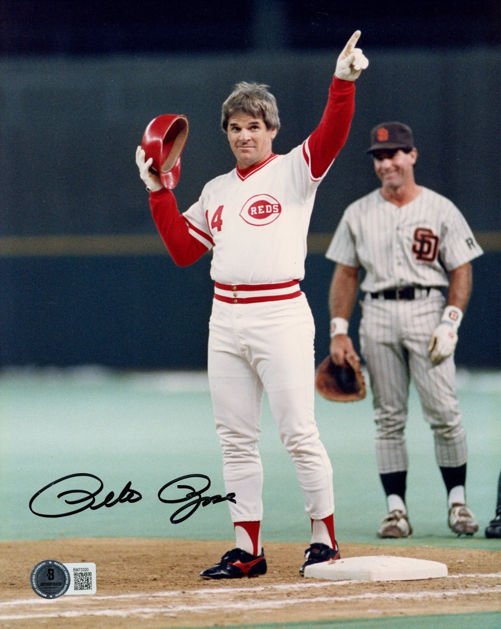 Pete Rose Autographed/Signed Cincinnati Reds 8x10 Photo Beckett 45146