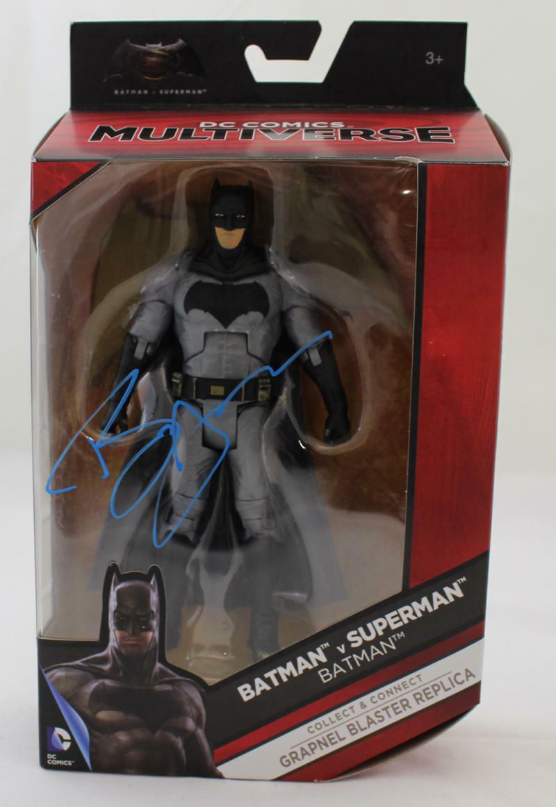 Ben Affleck Autographed Batman DC Commics Action Figure BAS