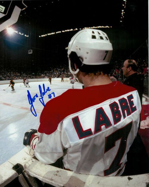 Yvon Labre Autographed Washington Captials 8x10 photo (White jersey)