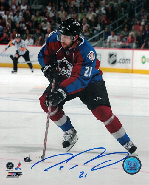 Peter Forsberg Autographed Colorado Avalanche 8x10 Photo (Maroon Vert)