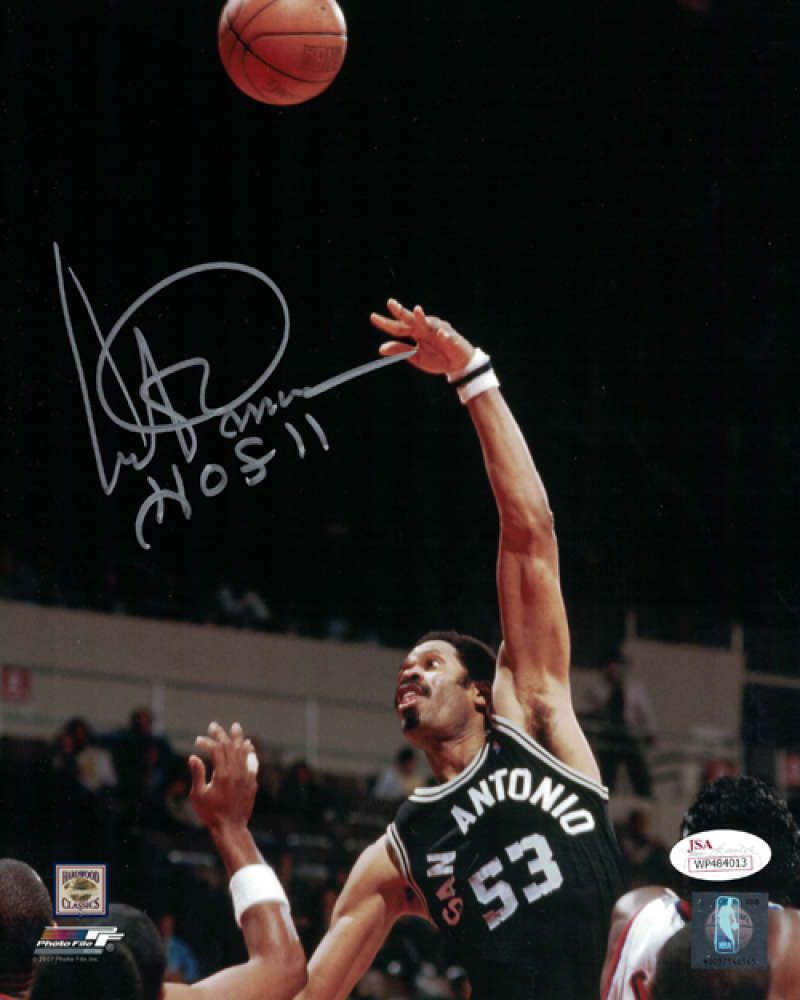 Artis Gilmore Autographed San Antonio Spurs 8x10 Photo HOF Hook Shot JSA
