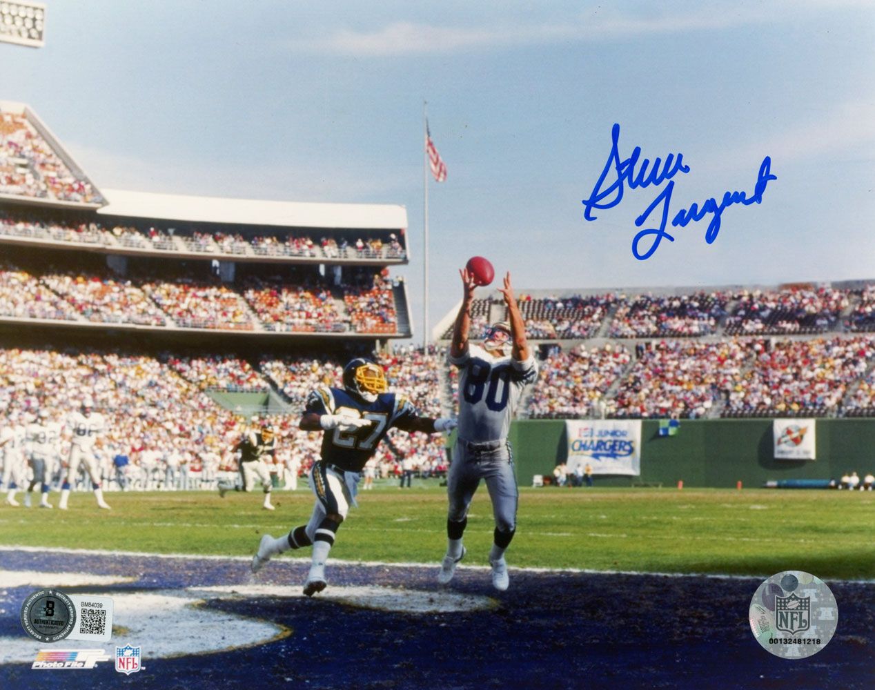 Steve Largent Autographed Seattle Seahawks 8x10 Photo Beckett 45710