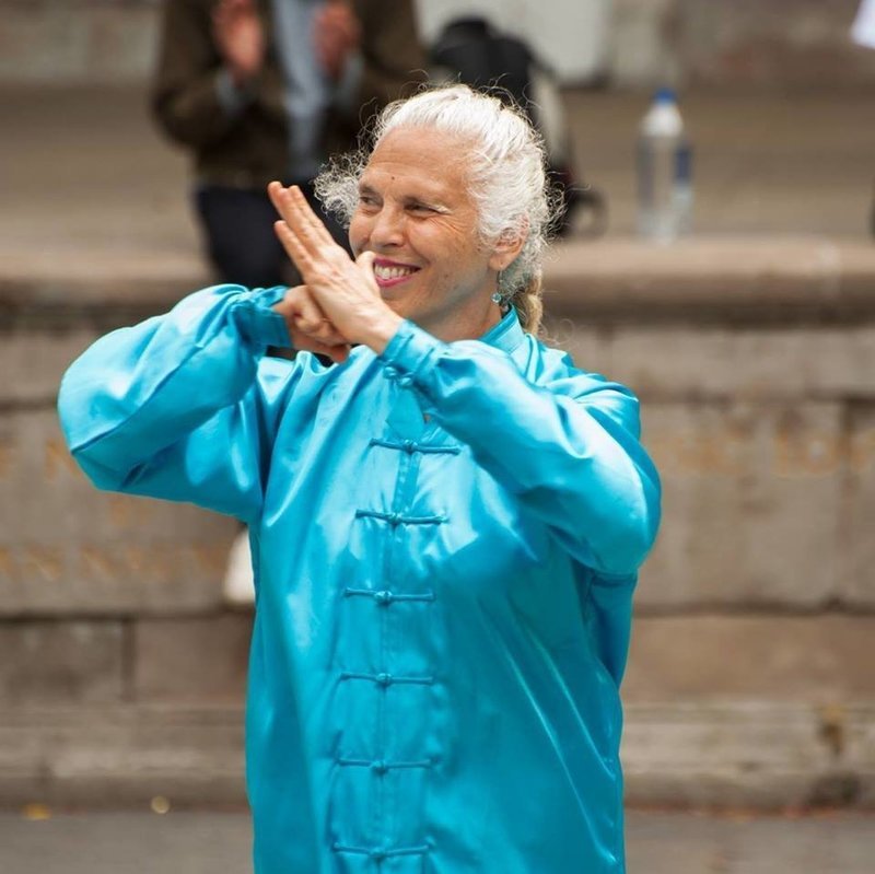 Sharon Smith - The Tao of Bone Health. Queen Concerns