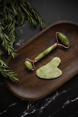 Massageproducten natuurlijk, GuaSha edelsteen, gezichtsroller edelsteen, puur natuur