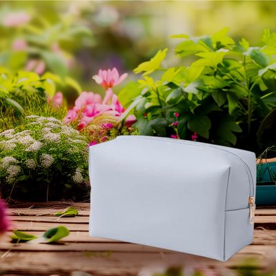 Gratis! Handige toilettas bij 3 producten.