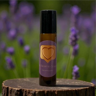 Onze heerlijke Parfumolie Maitresse in een handige roller Onze heerlijke Parfumolie Maitresse in een handige roller