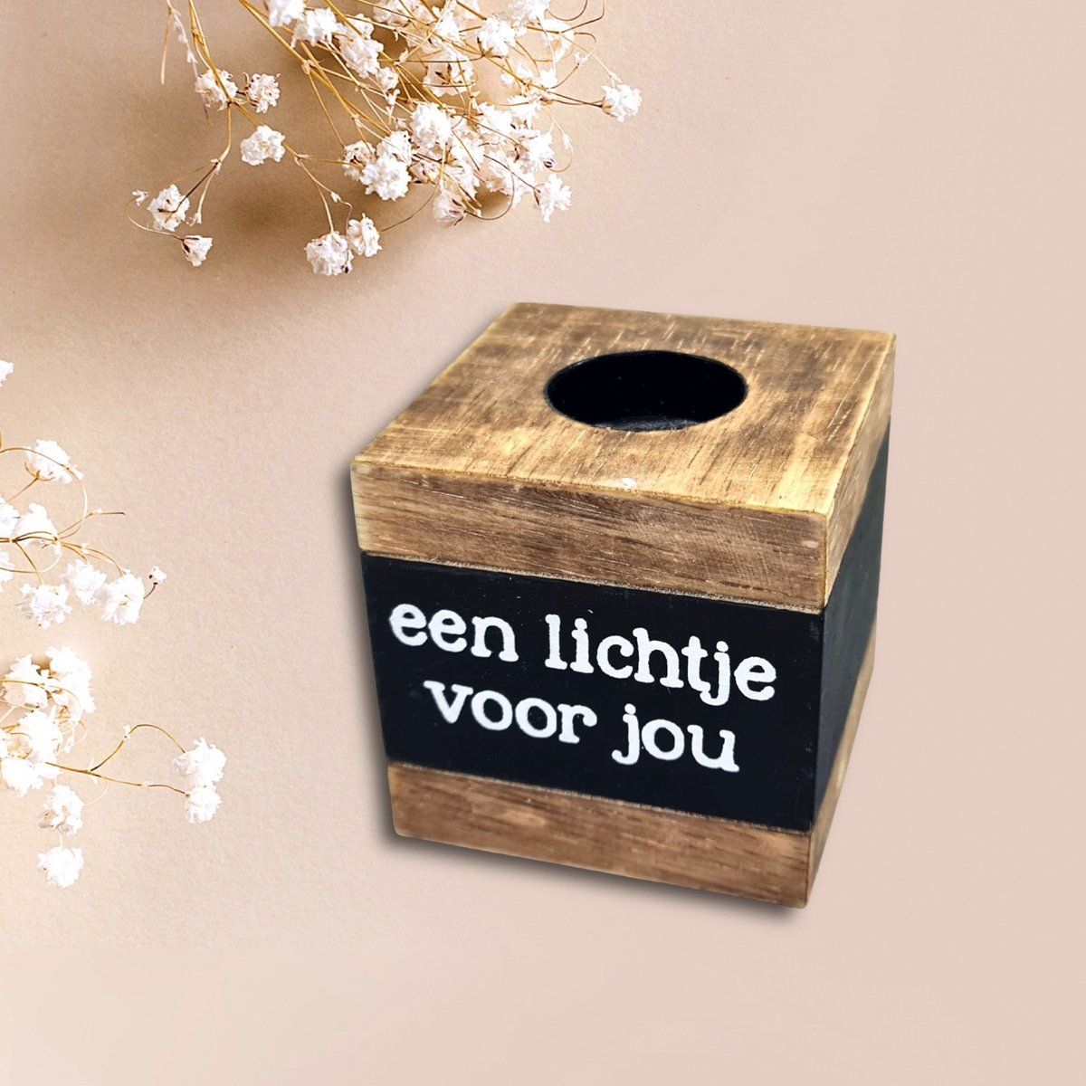 Een lichtje voor jou, houten waxinelichthouder