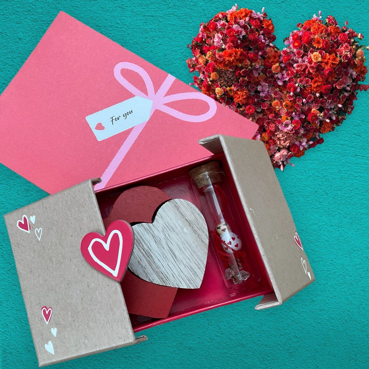 Cadeauboxje voor iedereen die je lief is. Valentijn, Liefde, Trouwen, verloving, Love bij myhearttoyours.nl