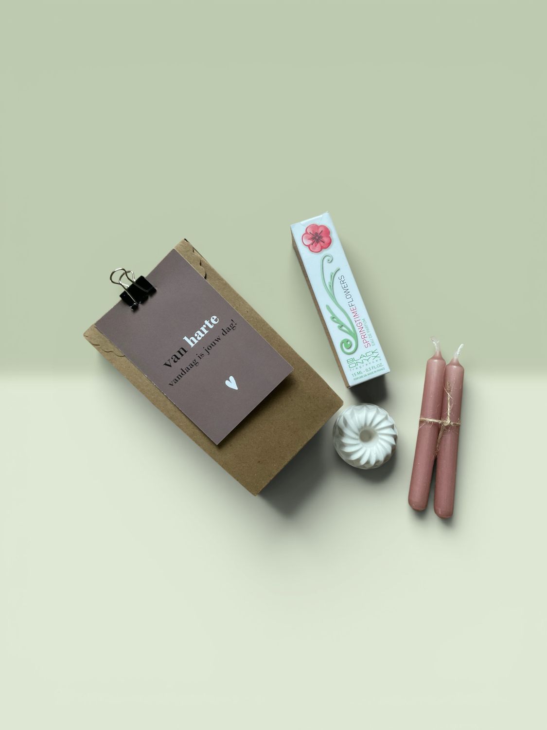 Brievenbus cadeautje voor veel gelegenheden: VAN HARTE met een lekker luchtje erin, bij myhearttoyours.nl