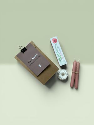 Brievenbus cadeautje voor veel gelegenheden: VAN HARTE met een lekker luchtje erin, bij myhearttoyours.nl