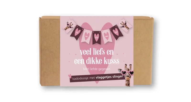 Veel liefs en een dikke KUSSSSSS - Brievenbus cadeau bij myhearttoyours.nl