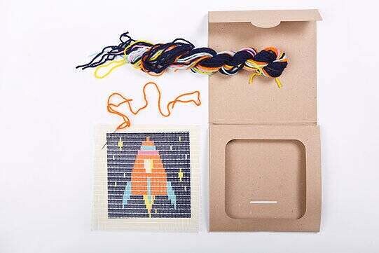 Kit de broderie Fusée Sozo