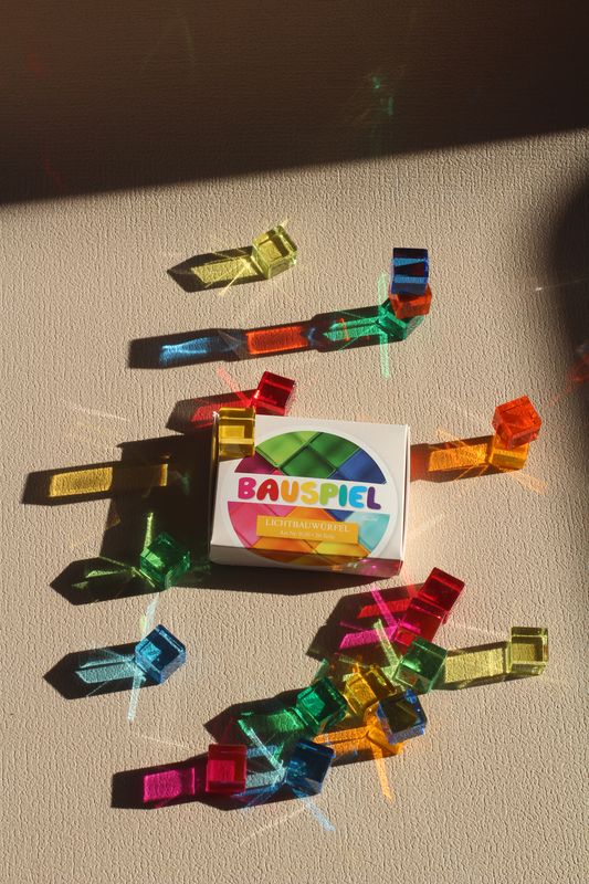 20 cubes translucides colorés arc-en-ciel Bauspiel