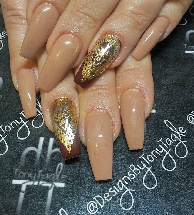 Metallic Nail Tattoo / Tatuajes Metalicos