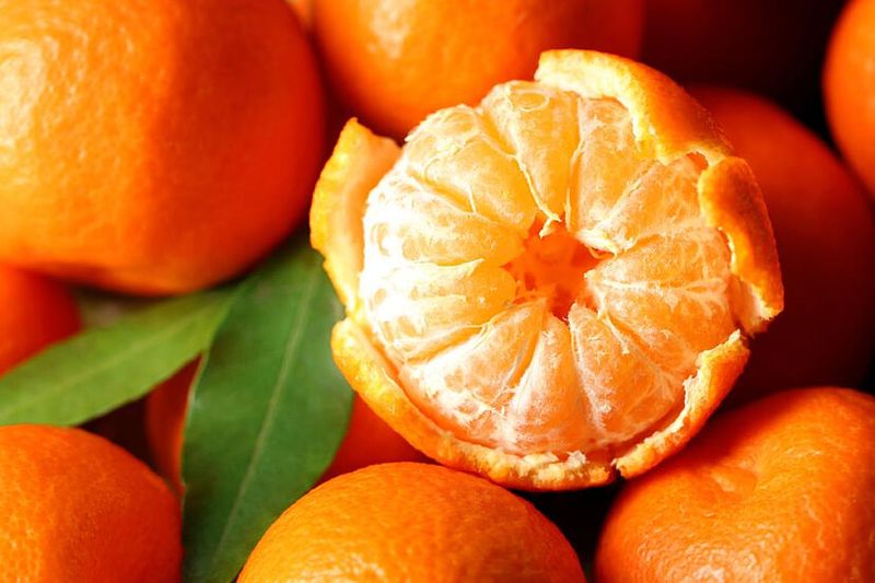 MANDARINA