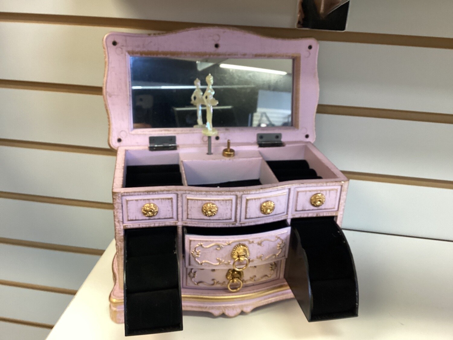 MK 24106 LARGE PINK JEWELRY BOX