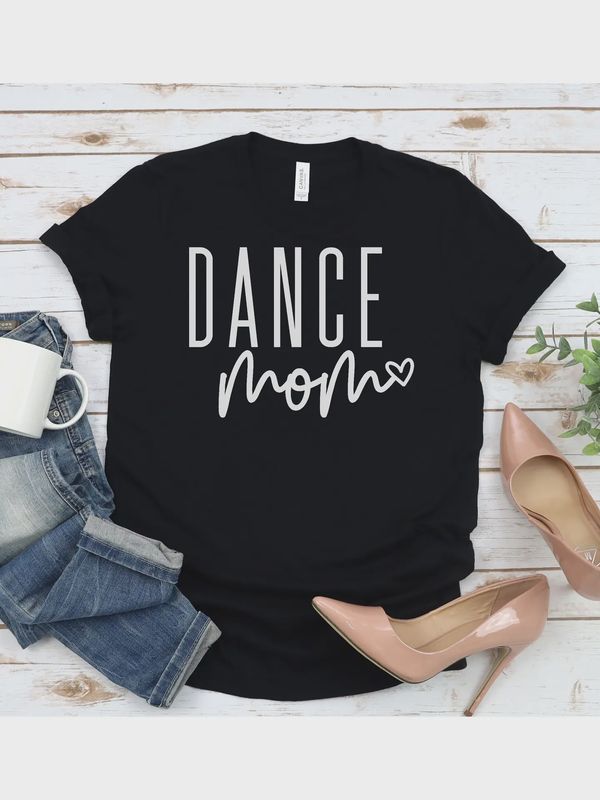 GERDEE&#39;S DANCE MOM T-SHIRT IN BLACK