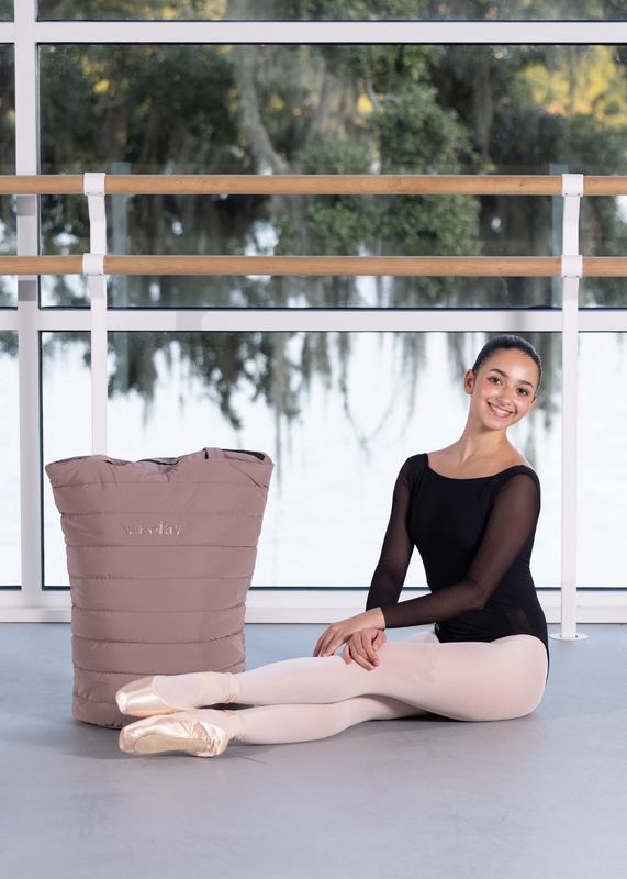 NIKOLAY  LARGE BUCKET TOTE