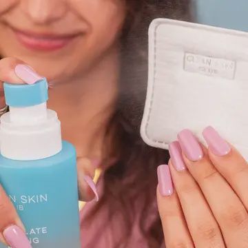 CLEAN SKIN CLUB 60 COUNT EXTRA LARGE FACE PADS