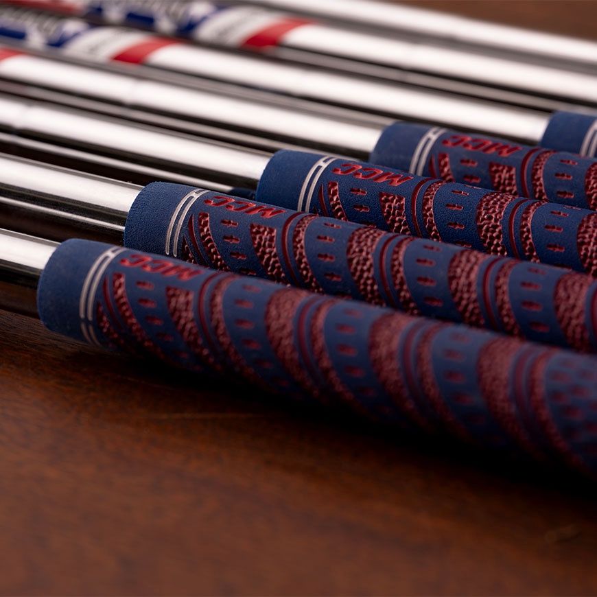 Syun　1207 ZXi5 Irons w/ Steel Shafts
