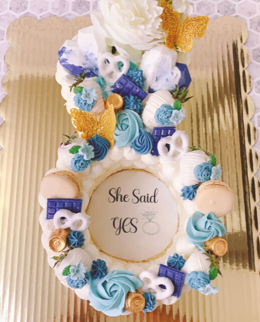 12" ring or letter cake