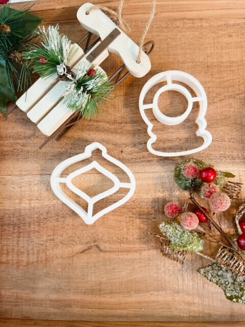 Christmas snow globe  or ornament cookie cutter