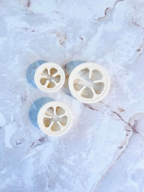 3 Pieces/Set Rose Flower Kitchen Cookie Mold Plunger Cutter