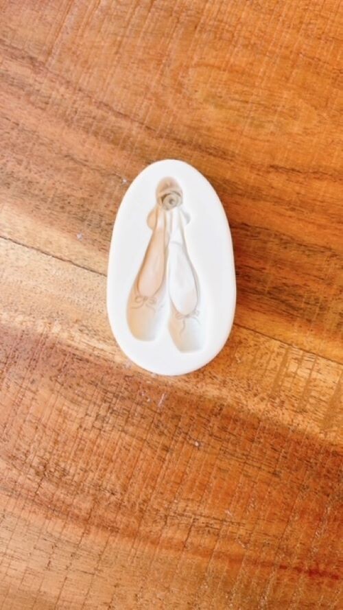 Ballet shoes silicone mode