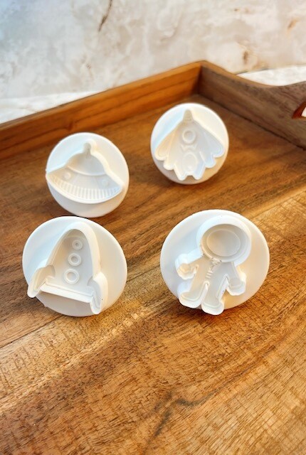 Cookie Cutters &amp; Plungers
