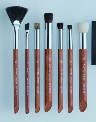 Holbein Pastel Brushes