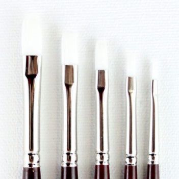 HJ Brush: Series 930 "White Taklon" (S/H) - FILBERT