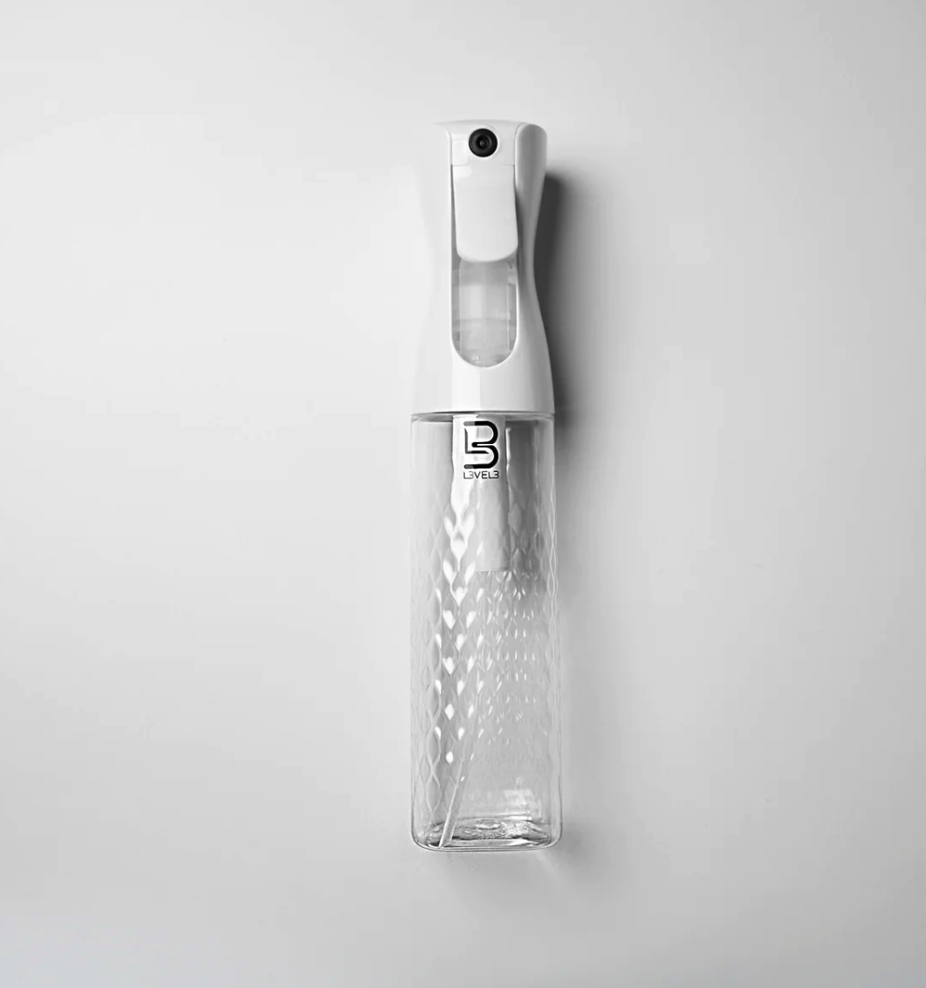 L3VEL3 Beveled Spray Bottle Clear