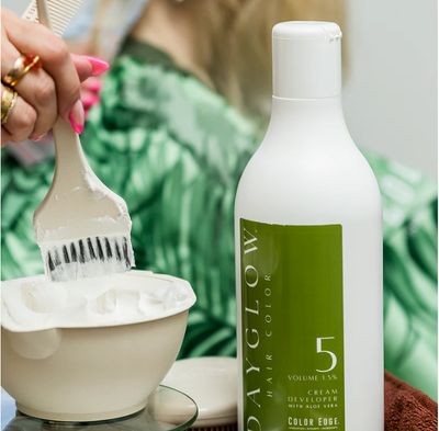 DAYGLOW CREAM DEVELOPER