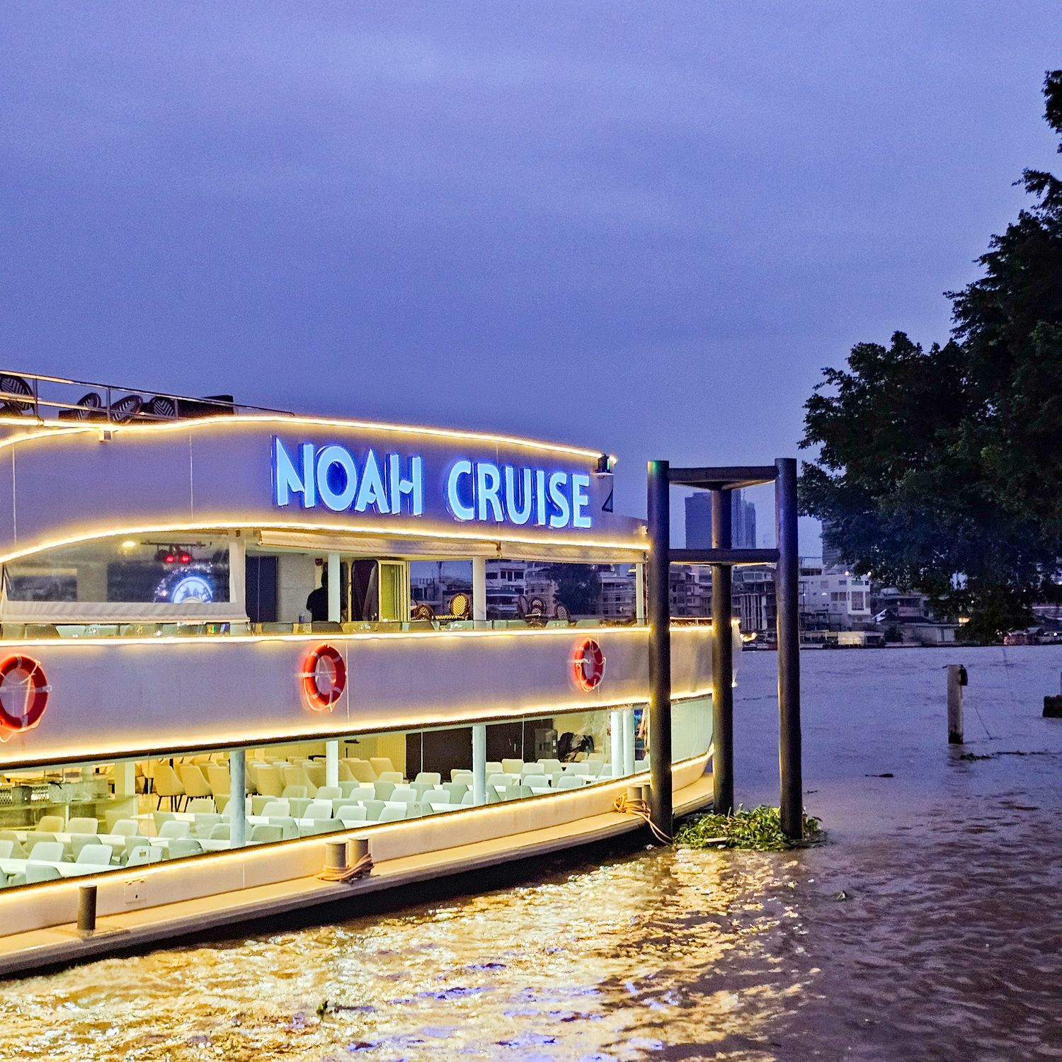 NOAH SUNSET CRUISE - ICONSIAM Pier