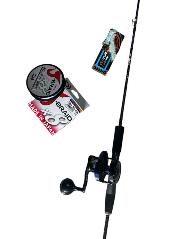 Combo Jigging 7: Savage Gear SGS6 SJ  + Savage Gear SGS10  + Daiwa J-Braid 300mt