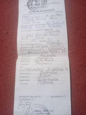 OLLAMA. Acte de naissance  ( en possession)