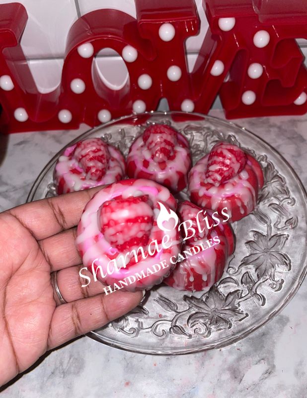 Strawberry Cinnamon Rolls Wax Melts