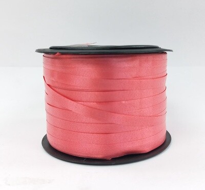 Streamers Red (Per Yard)
