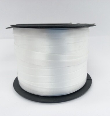 Streamers White (Per Yard)