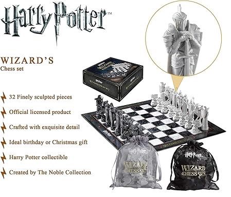 Harry Potter Wizard Chess Set - The Noble Collection Set