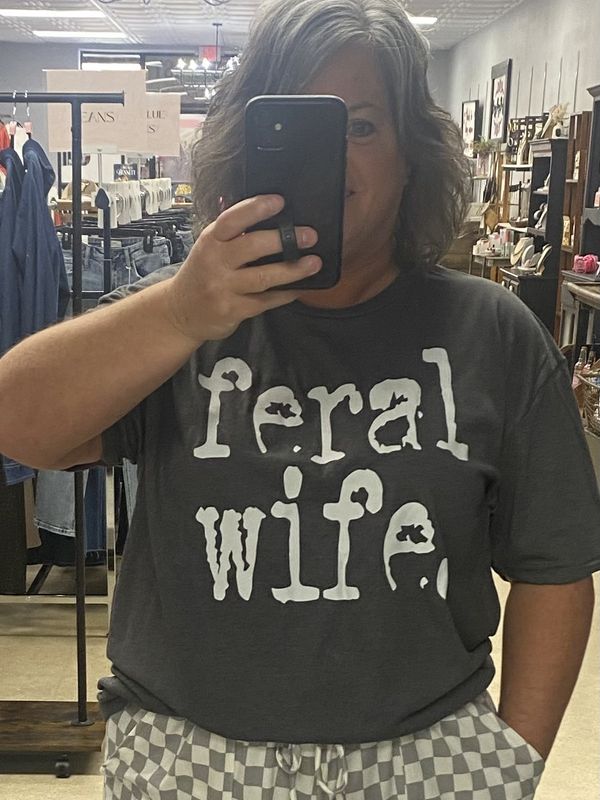 Feral wife tee