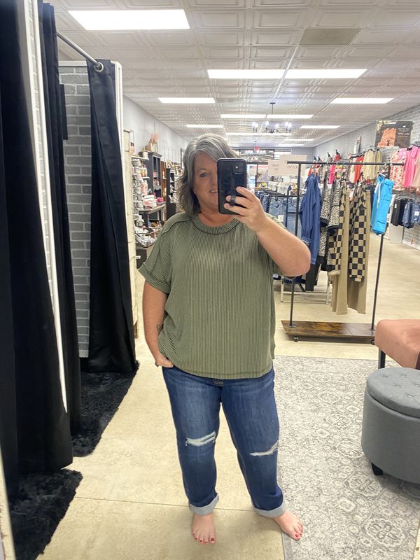 ribbed cuffed sleeve