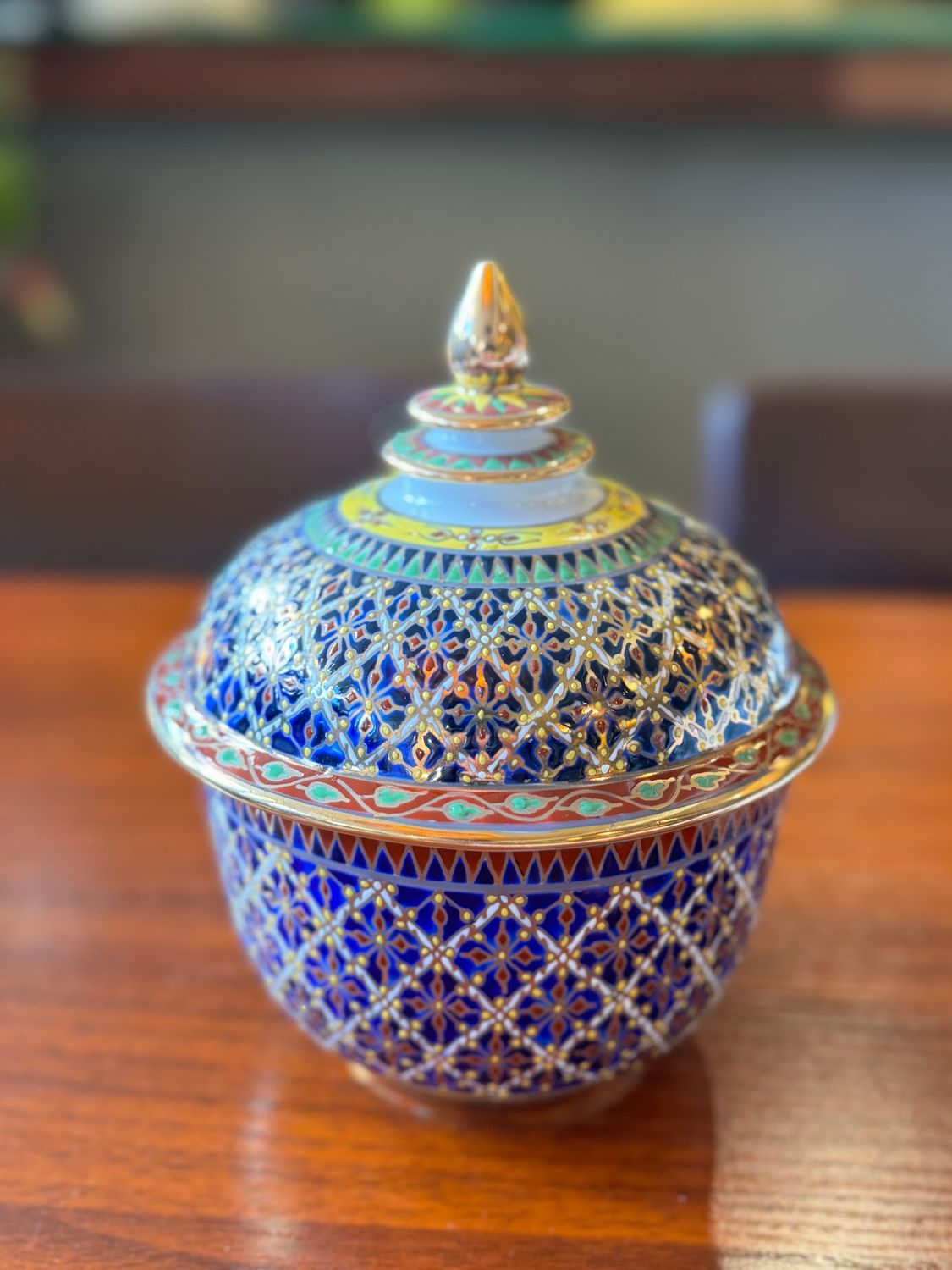 Benjarong Bowl with Lid , Size M