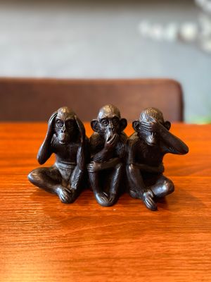 Resin 3 wise Monkeys ( M )