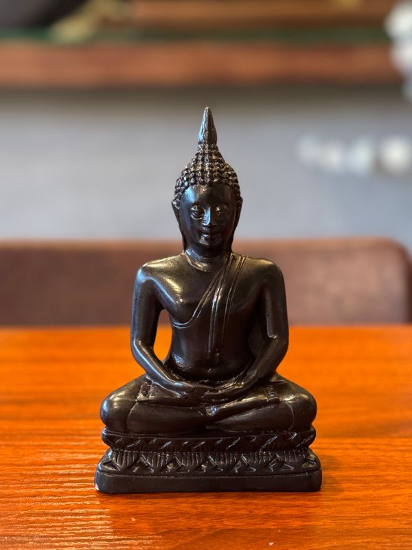 Resin Buddha in Meditation ( M )