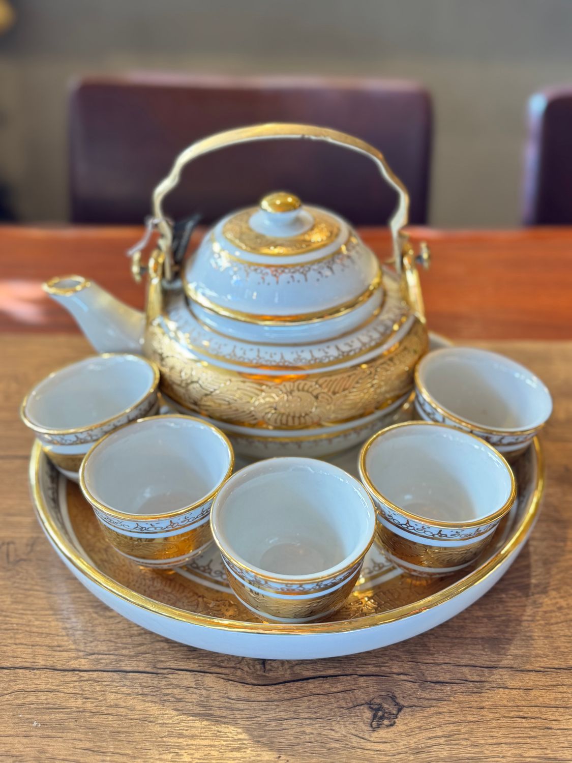 Hand Painted 18 Carat Gold Tea Set