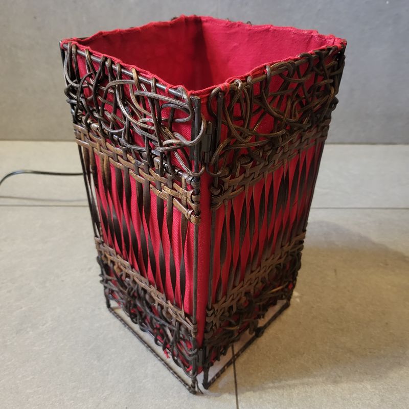 Handmade Rattan Lamp - Red linear