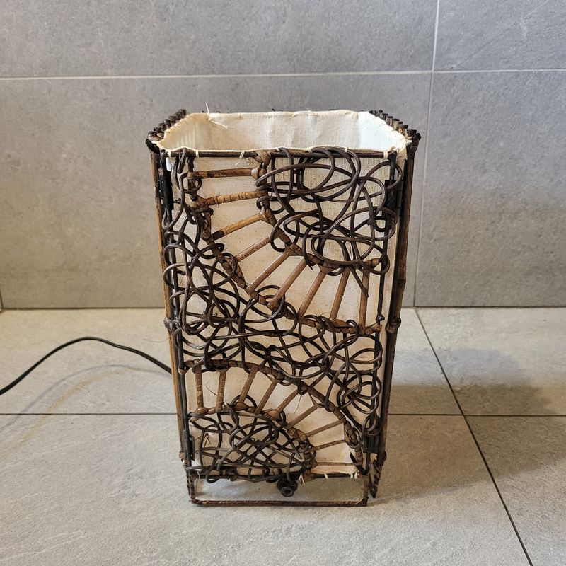 Handmade Ratan Lamp - White circle