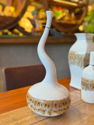 Handmade Ceramic Vase (M)